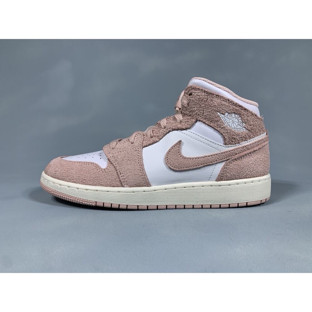 Nike Air Jordan 1 Mid Legend Pink FN7432-161 Size 7Y / Women's 8.5